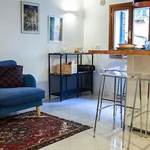 Erbe Canal View Private House Venezia