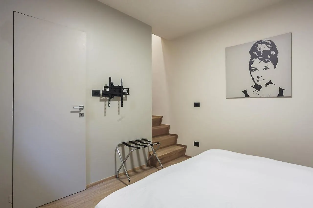 Residence Rizzoli-Suites Apartments Bologna