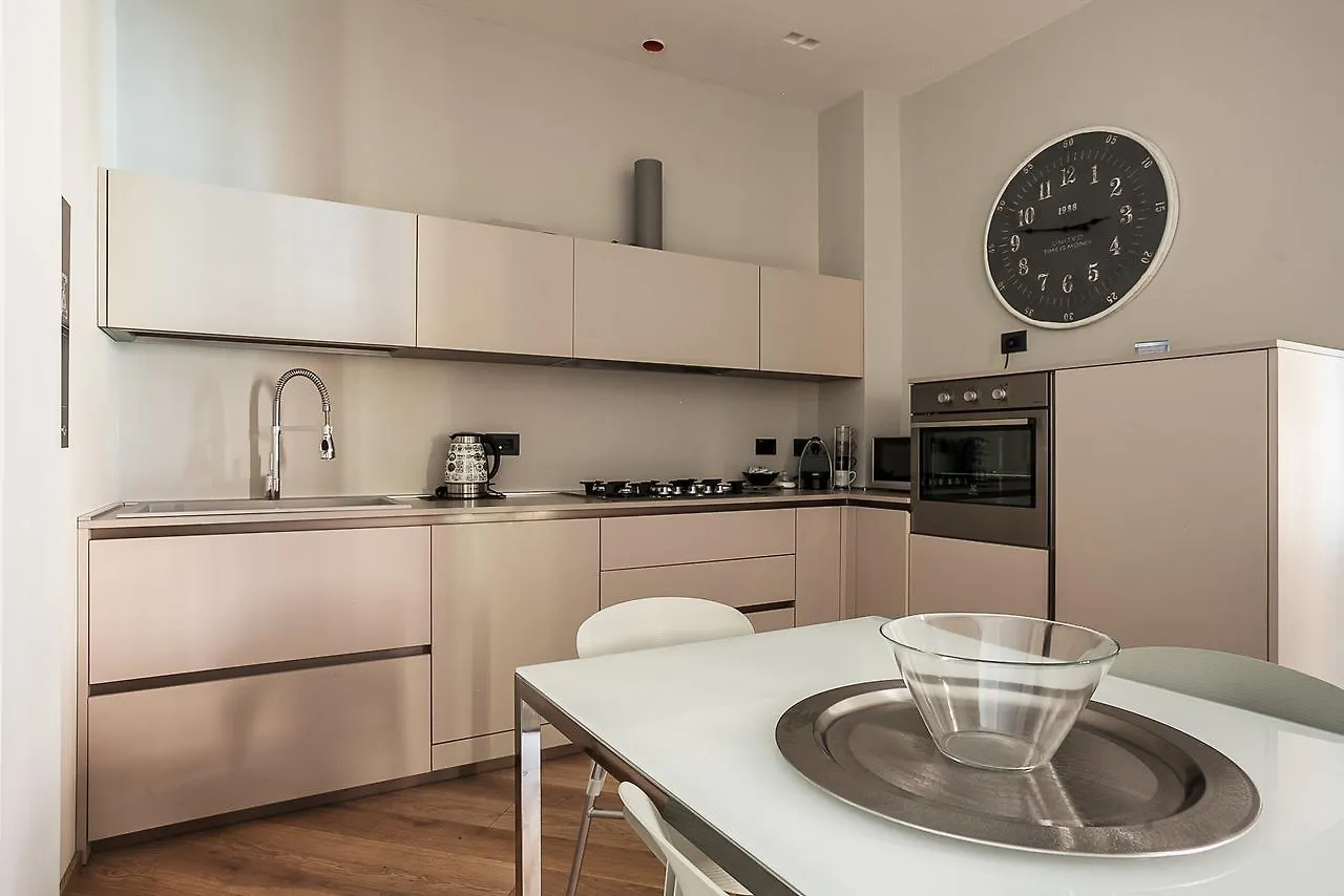 Residence Rizzoli-Suites Apartments Bologna Italië